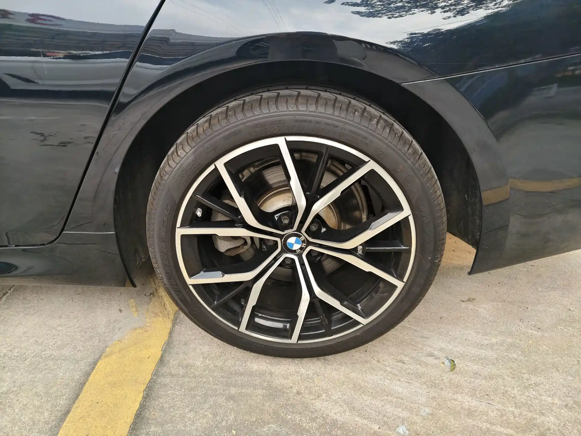 Photo 28 - BMW 5 Series