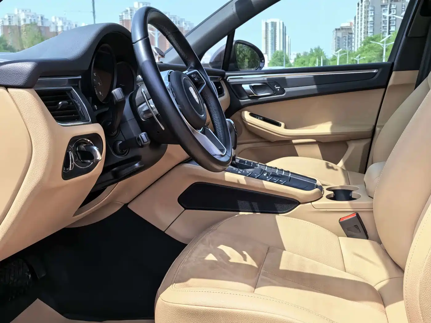 Porsche Macan 2017 Macan 2.0T фото 7