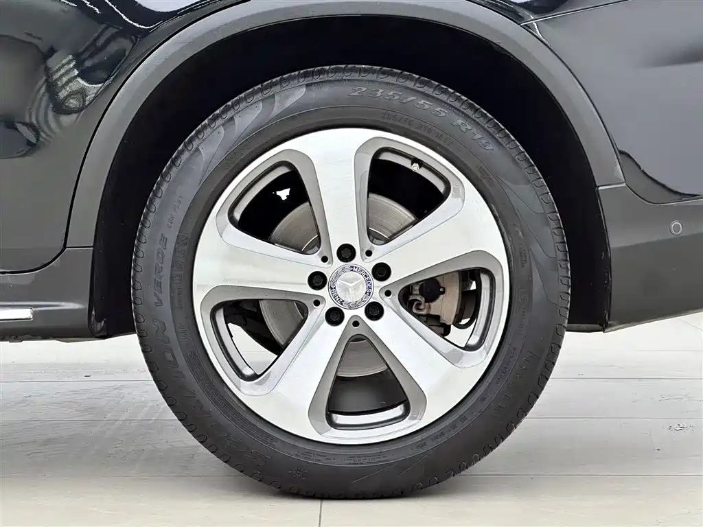Mercedes-Benz GLC 2016 GLC 300 4MATIC Dynamic фото 17