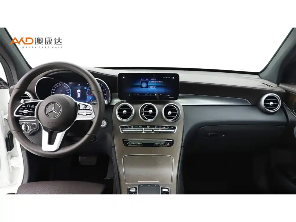 Mercedes-Benz GLC 2022 Model GLC 260 L 4MATIC Luxury Edition фото 5