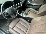 Photo 15 - BMW 3 Series