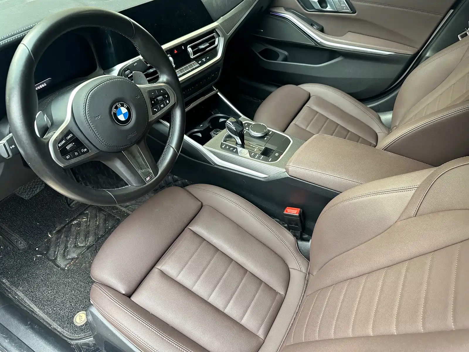 Photo 15 - BMW 3 Series