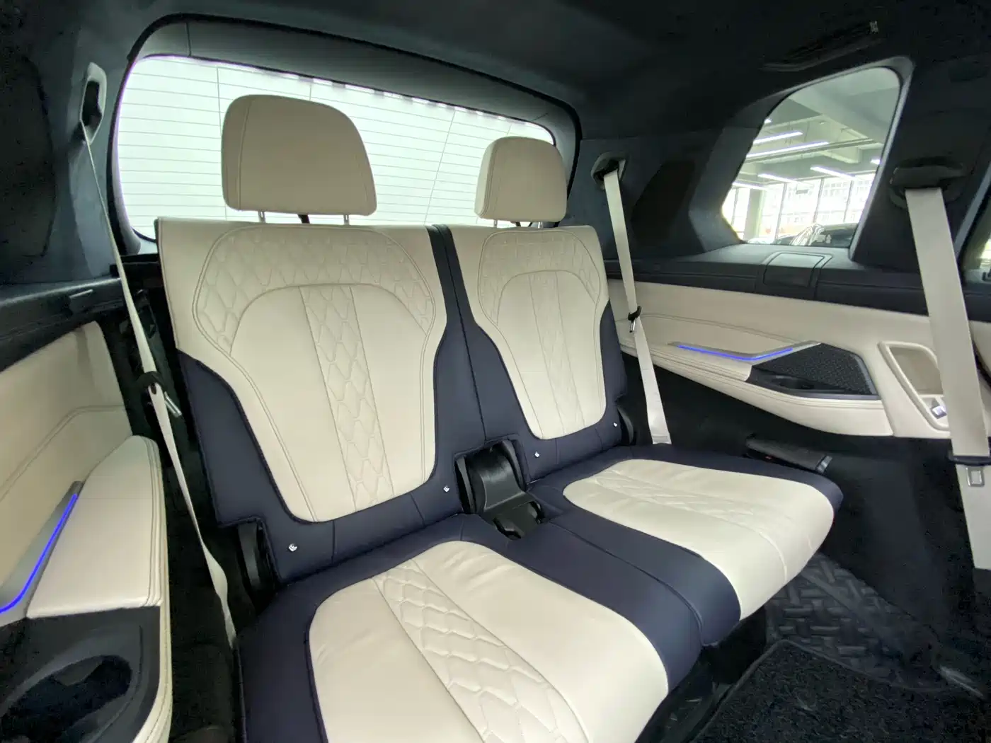 BMW X7 2020 xDrive M50i фото 12