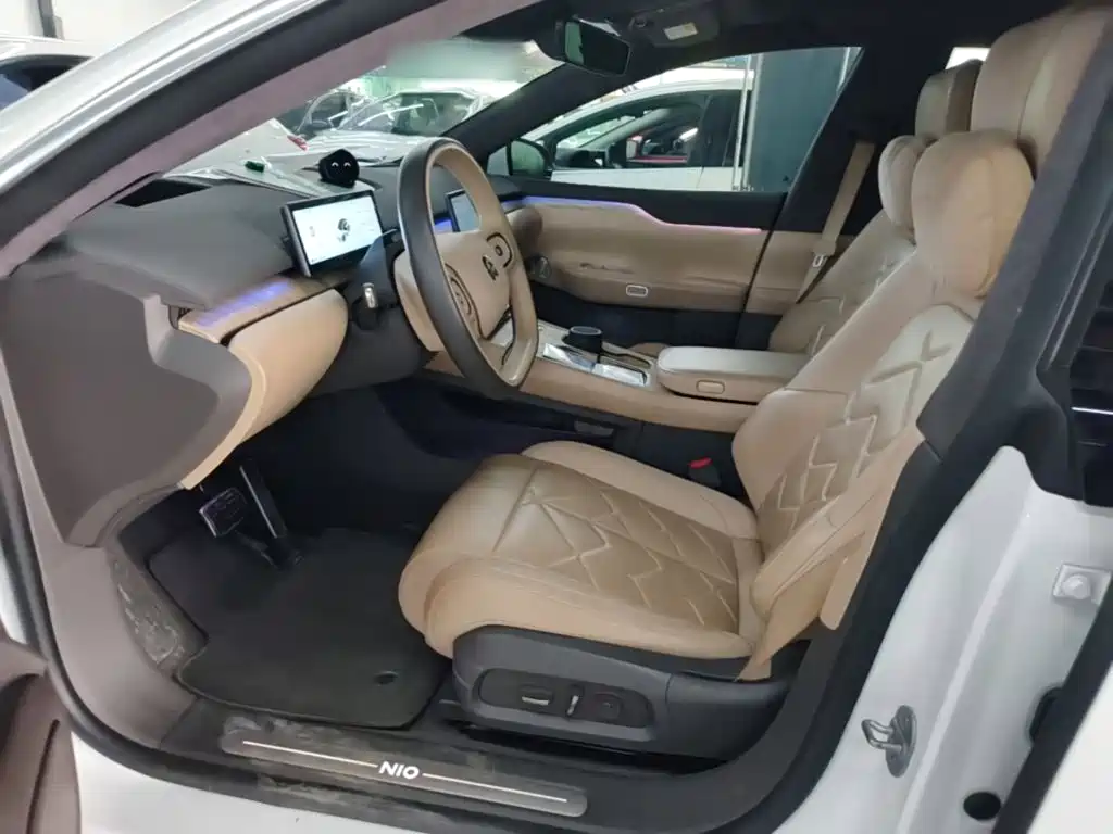 NIO ET7 2025 2024 75kWh Executive Signature Edition