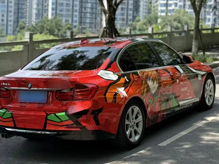 صورة 9 - BMW 3 Series