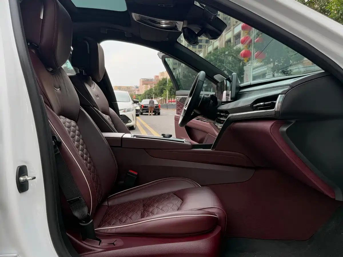 Cadillac CT6 2024 2023 28T Premium Model