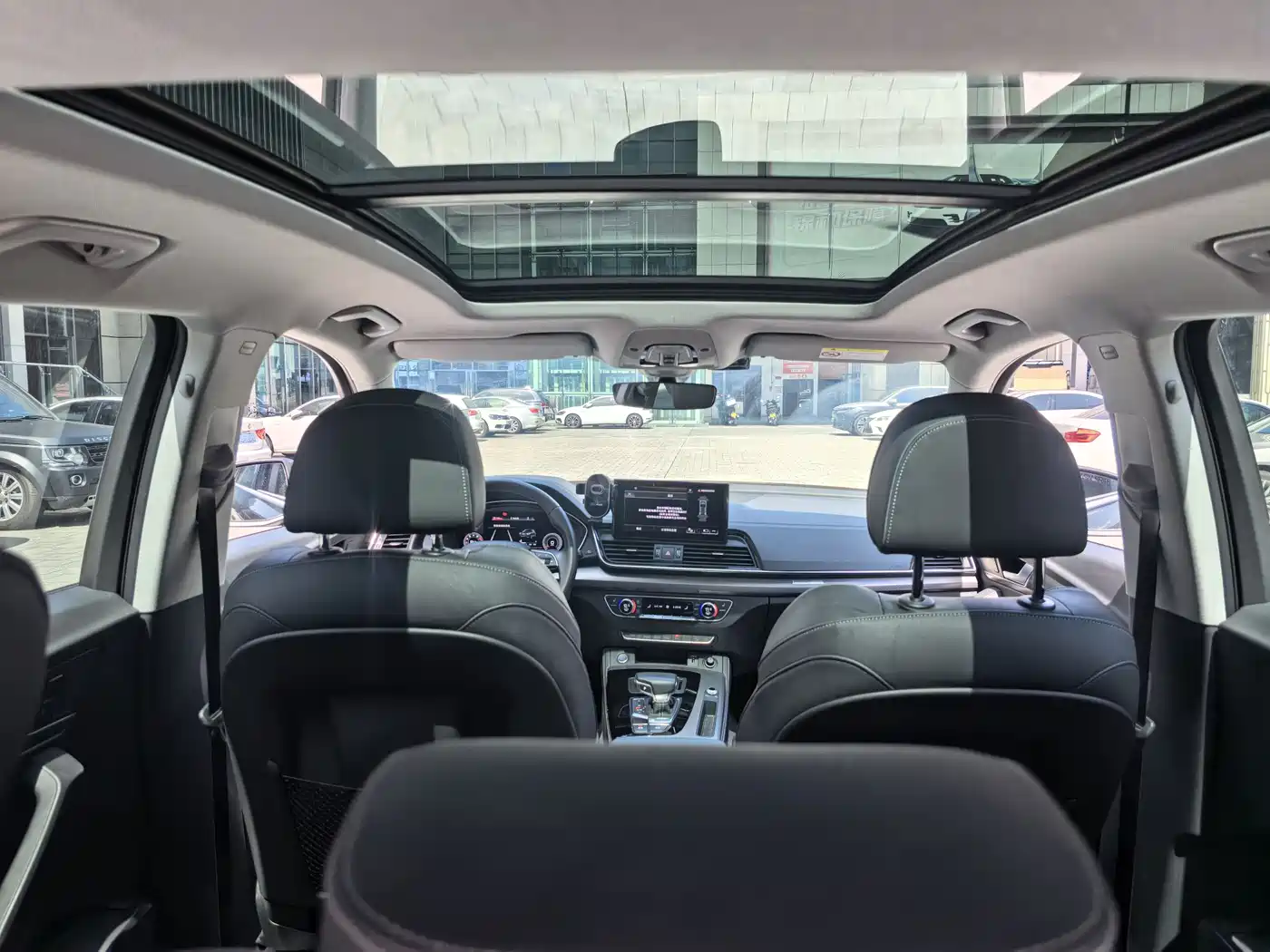 Audi Q5L 2022 40T Luxury Dynamic фото 17