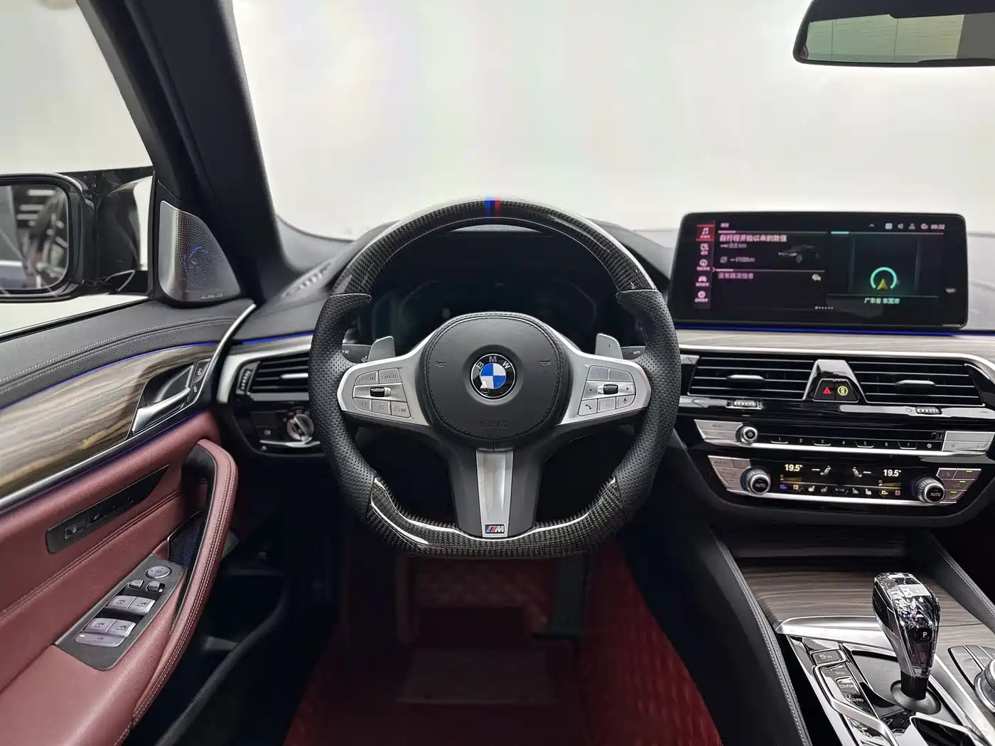 Фото 9 - BMW 5 Series