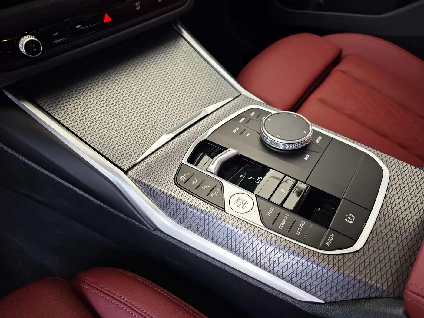 BMW 3 Series 2024 325Li M Sport Shadowline Package фото 8