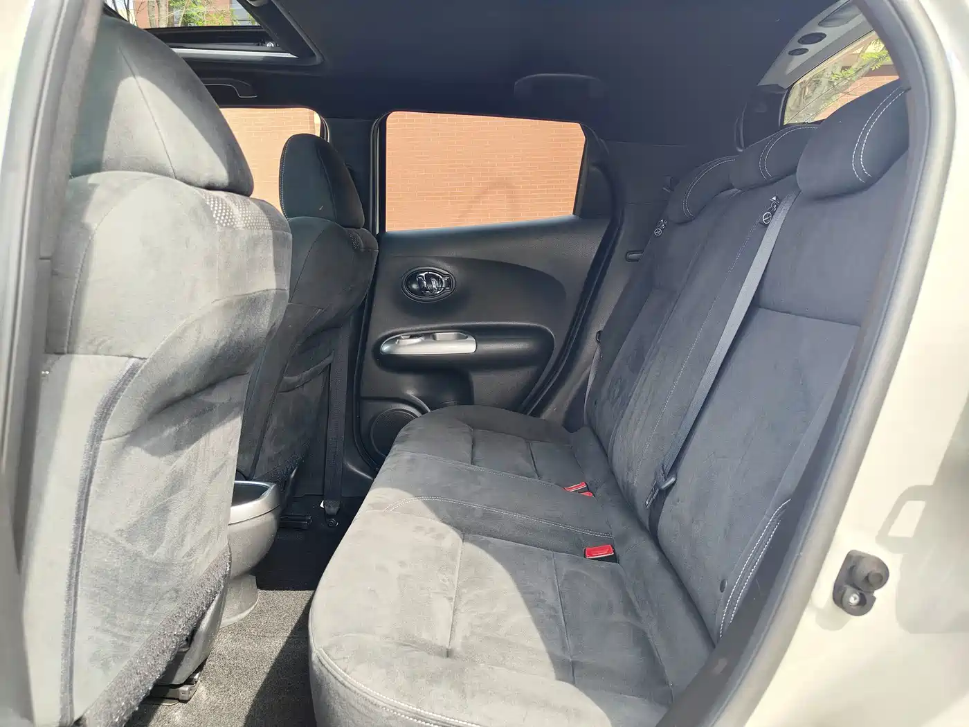 Infiniti ESQ 2018 2014 1.6L Free Edition