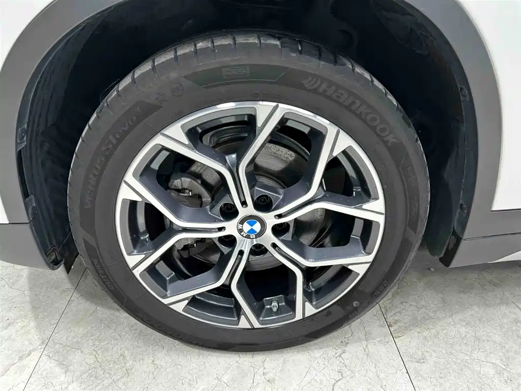 BMW X1 2022 sDrive20Li Fashion фото 20