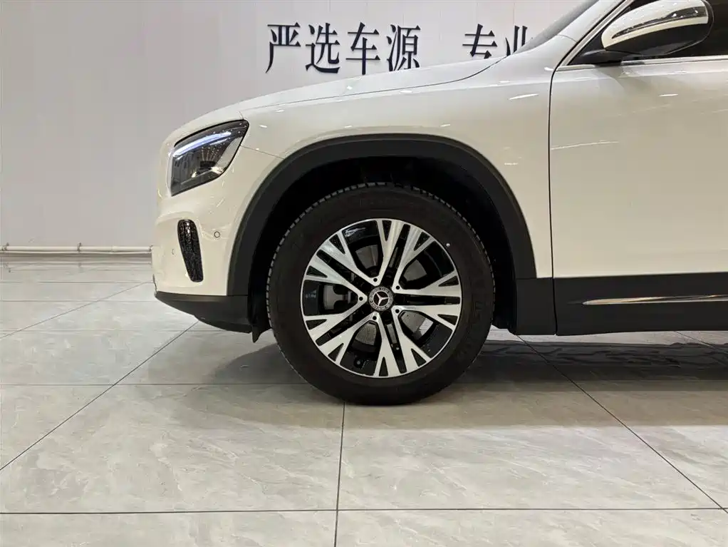 Mercedes-Benz GLB 2024 GLB 220 Dynamic фото 12