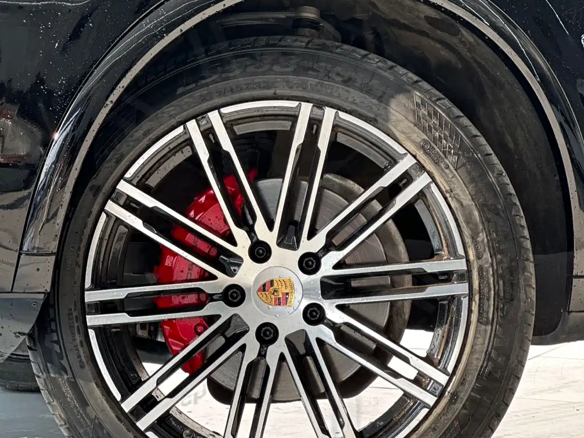 Porsche Cayenne 2011 Cayenne 3.0T фото 2