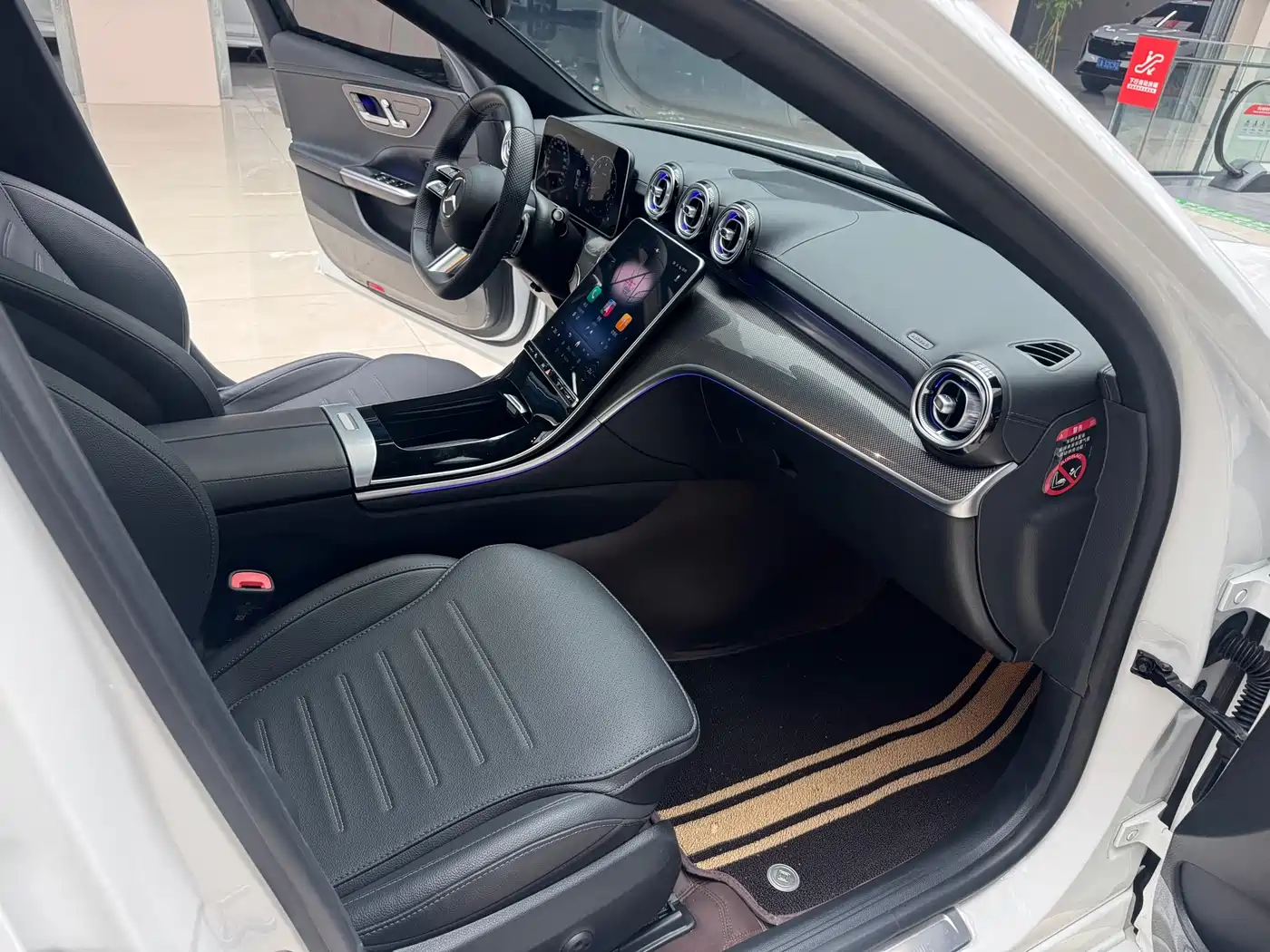 Mercedes-Benz C-Class 2025 C 260 L Sport Edition фото 12