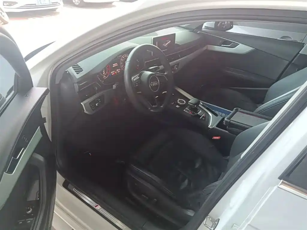 Audi A4L 2019 40 TFSI Fashion (China VI) фото 15