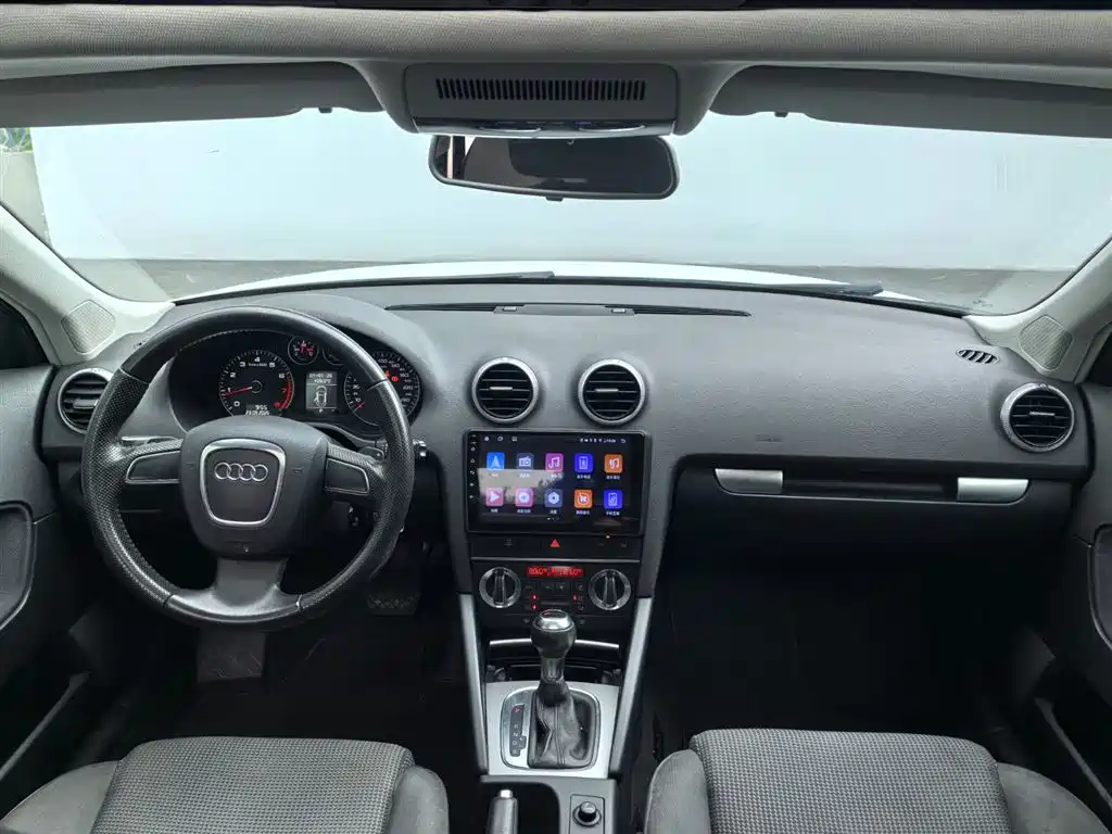 Photo 7 - Audi A3 (Import)