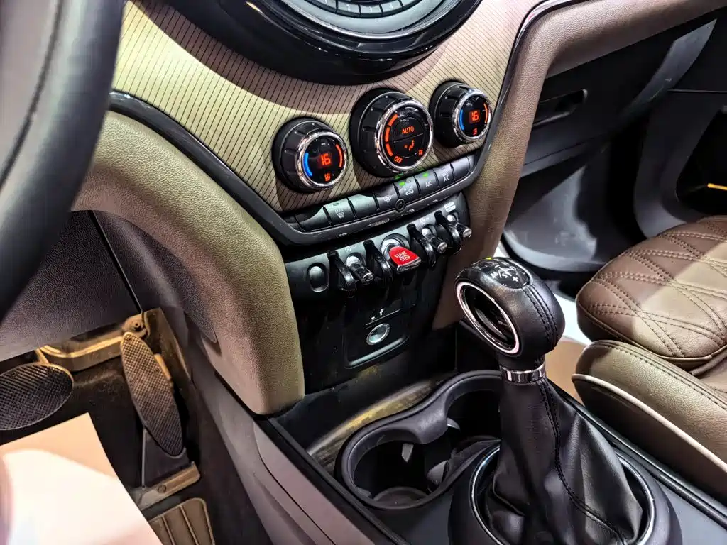 Фото 11 - MINI COUNTRYMAN