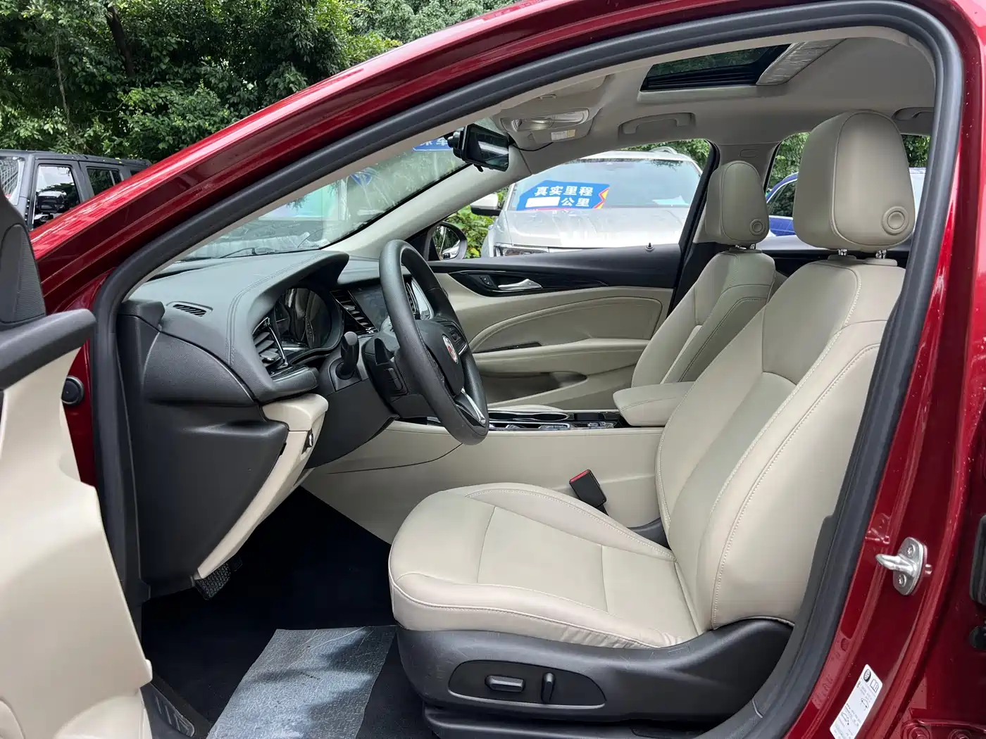 BUICK REGAL