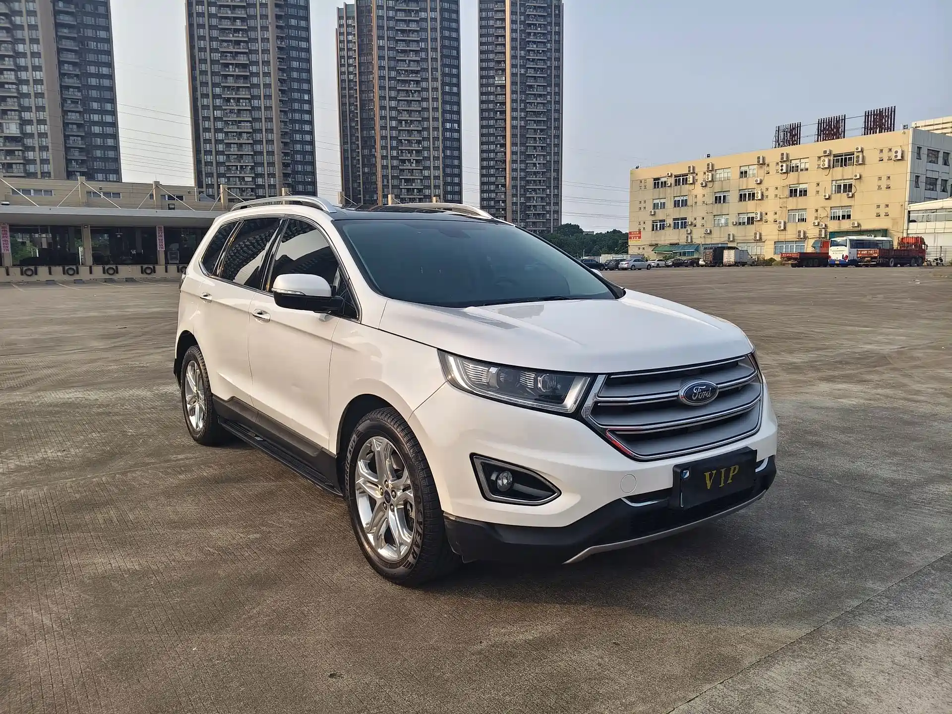 Фото 3 - Ford Edge