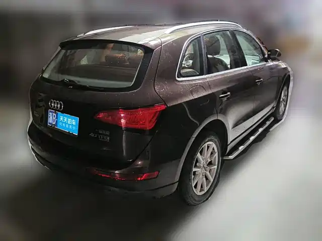 Audi Q5 2015 40 TFSI Technology — фото 2