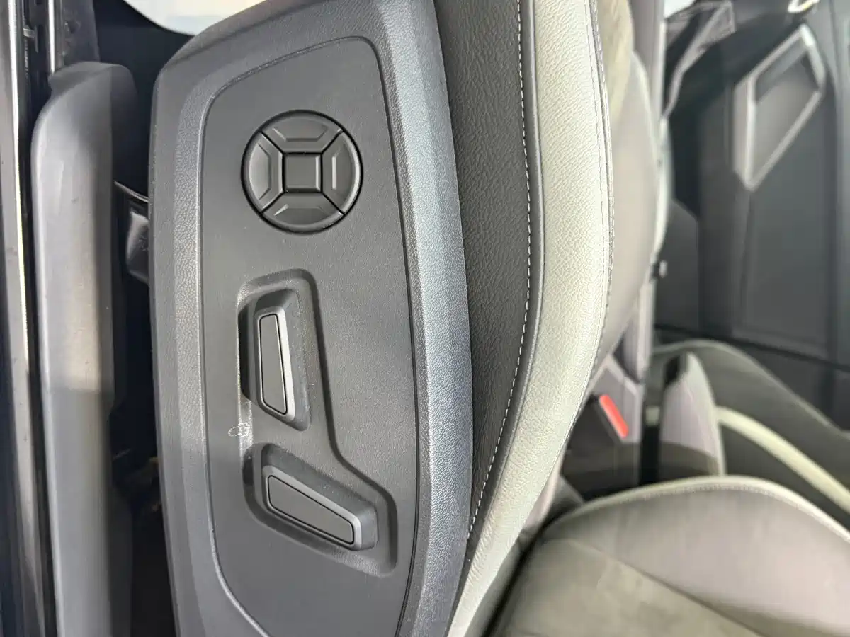 Audi Q3 2023 35 TFSI Fashion Dynamic (1.4T) фото 10