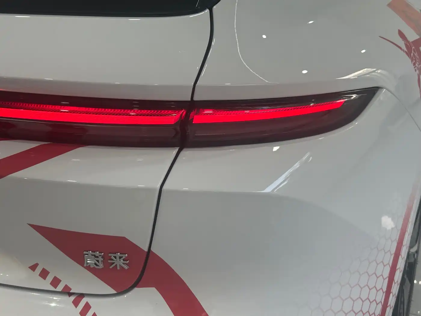 NIO ET5T 2025 75kWh Touring фото 7