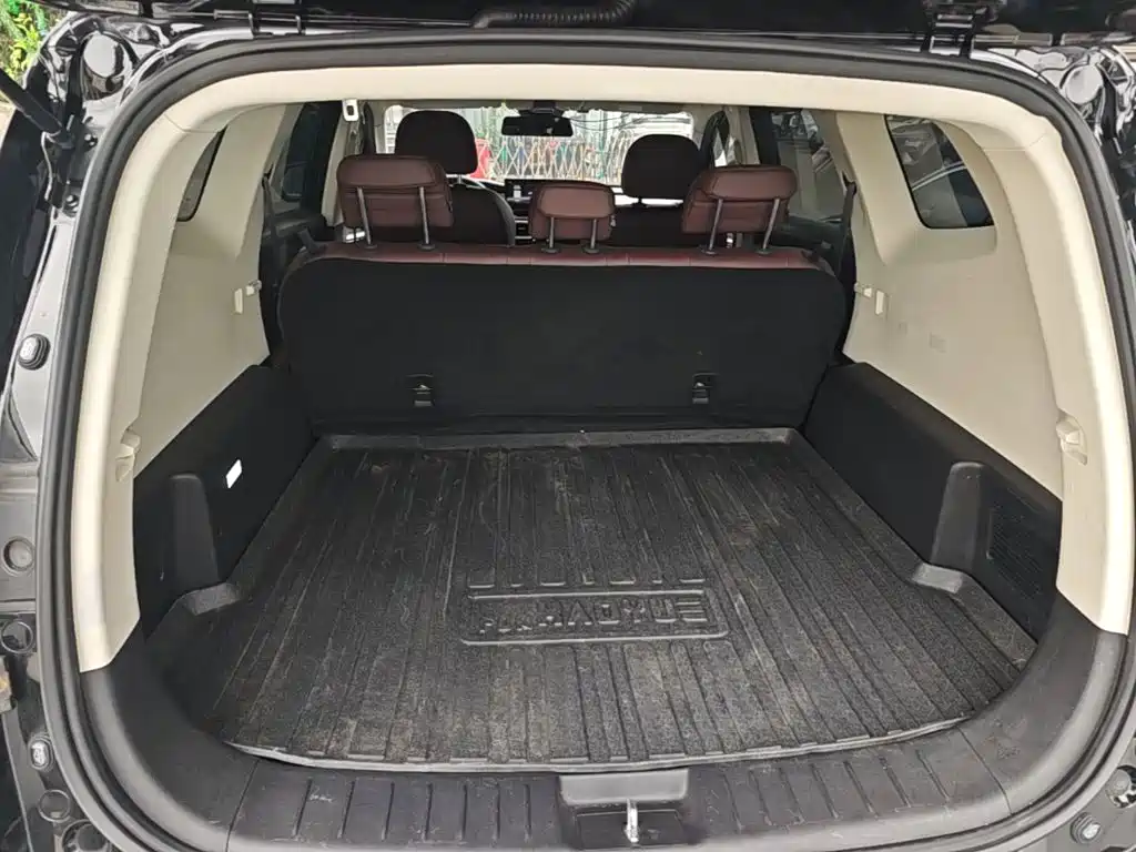 Geely Okavango 2021 2022 1.8TD DCT Luxury 5-Seater
