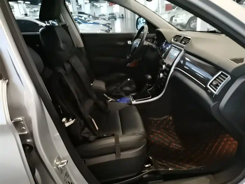 Haval H2 2016 Red Label 1.5T Automatic 2WD Elite фото 25