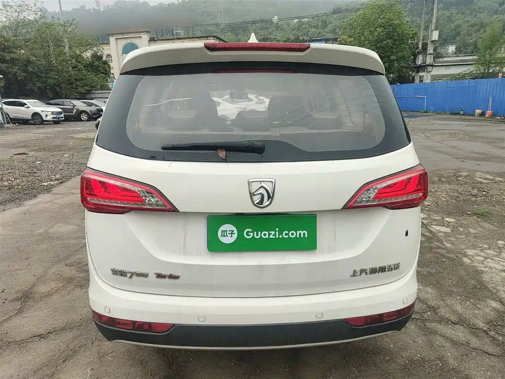 Фото 4 - Baojun 730