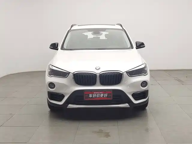 BMW X1 2016 xDrive20Li Luxury Model — фото 3