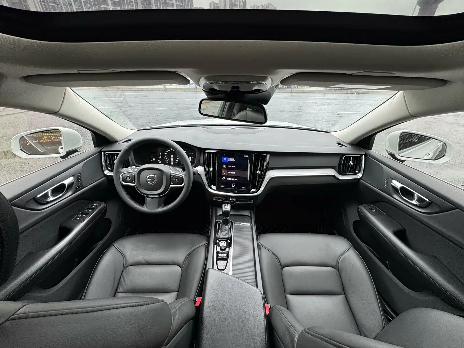 Фото 6 - Volvo S60