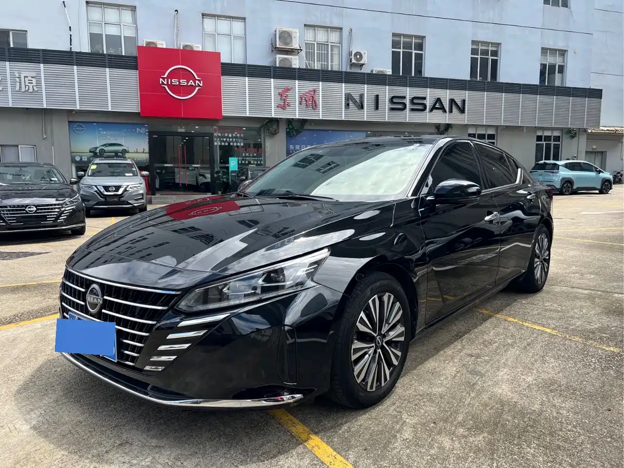 Фото 1 - Nissan Teana
