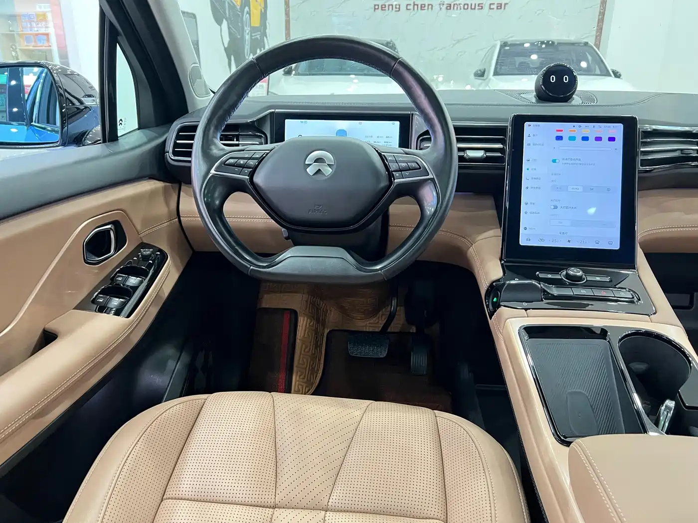 NIO ES8 2019 2018 355KM Base Model 7-Seater Version