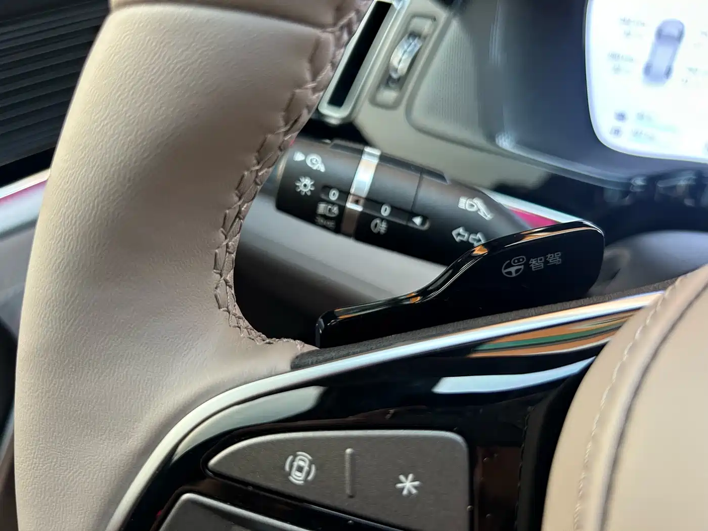 BYD Tang New Energy 2025 Smart Driving Edition DM-i 115KM Flagship фото 29