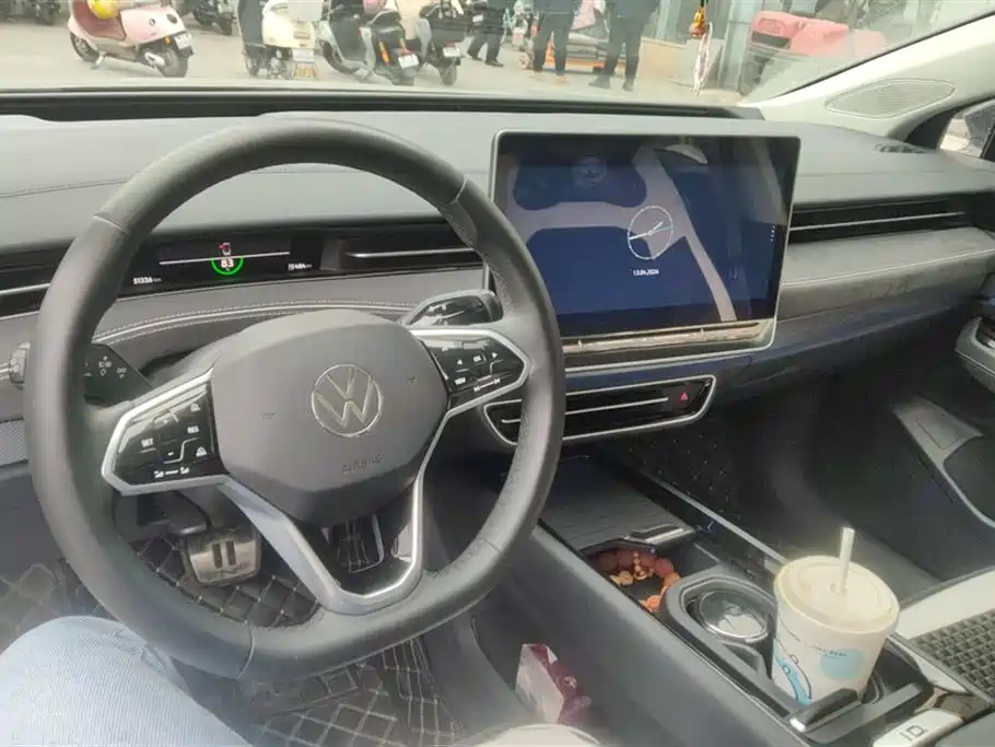 VOLKSWAGEN ID.7 VIZZION