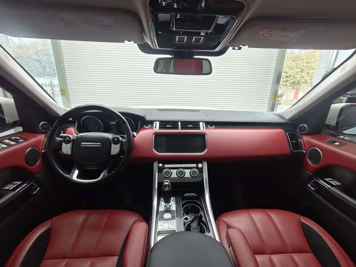 Land Rover Range Rover Sport 2014 3.0 SC V6 HSE фото 12