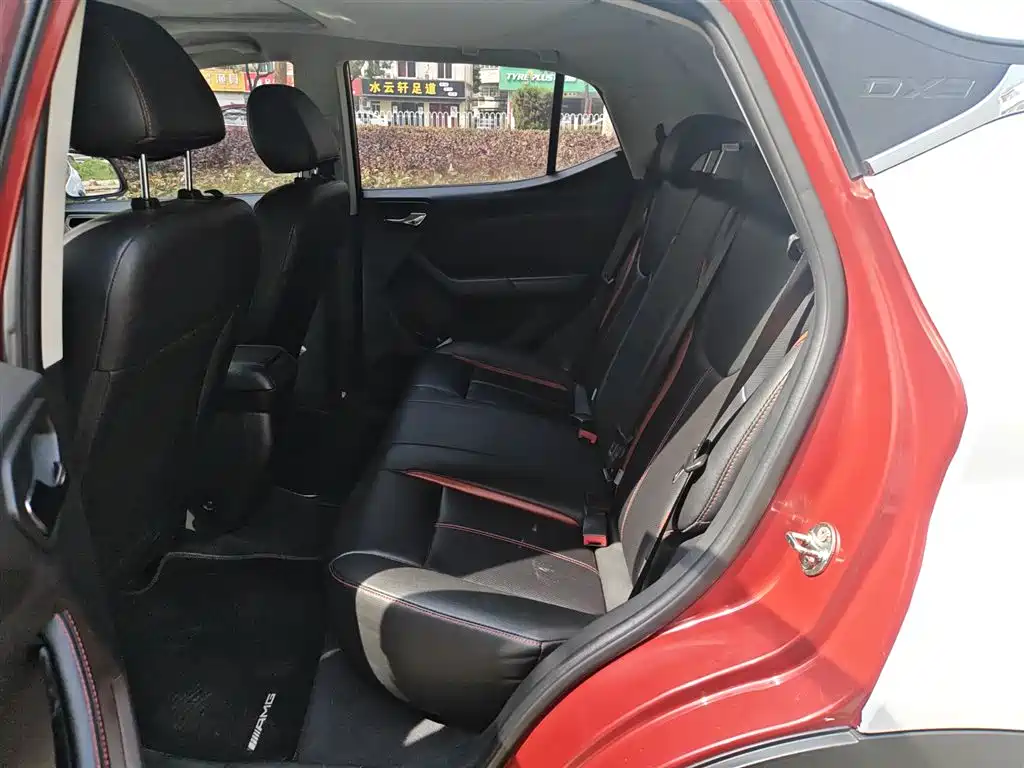 Soueast DX3 2017 2016 1.5T CVT Premium