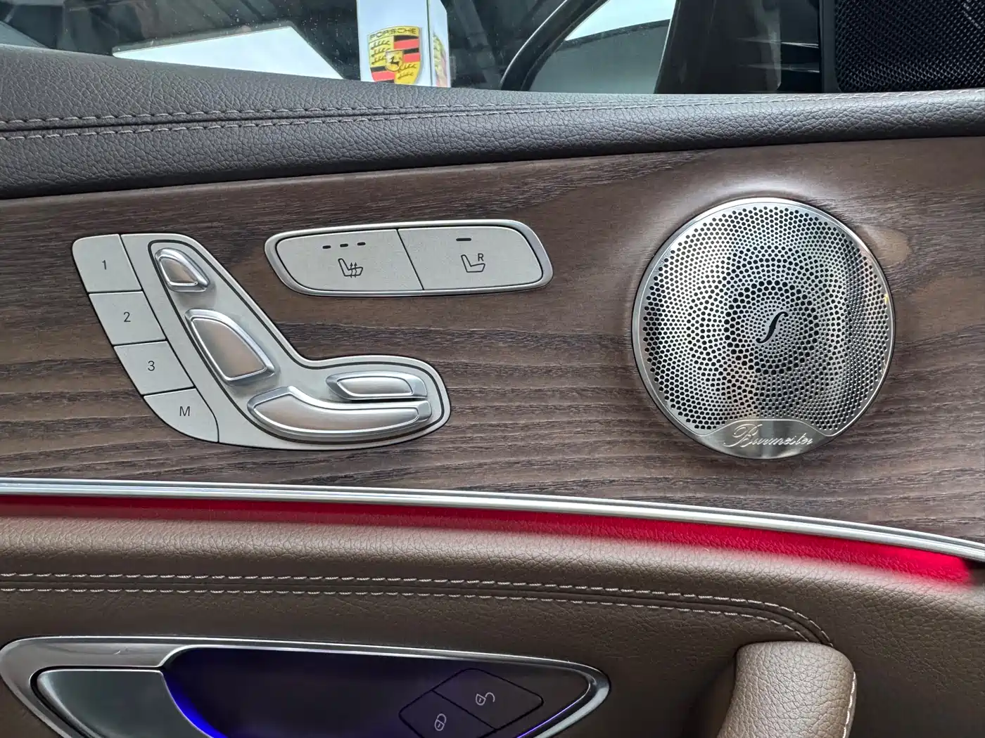 Mercedes-Benz E-Class 2023 E 300 L Luxury фото 6