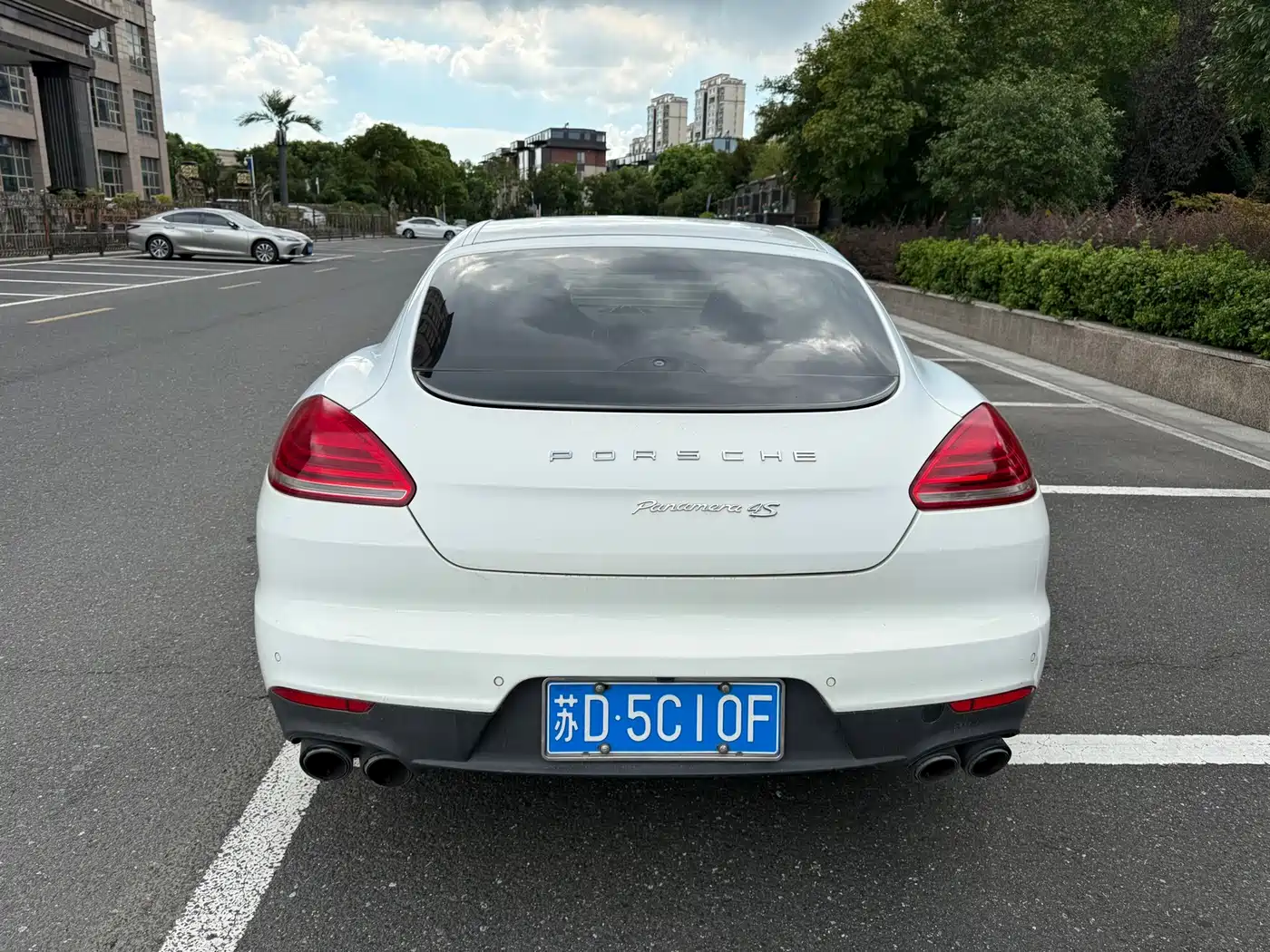 Фото 5 - Porsche Panamera