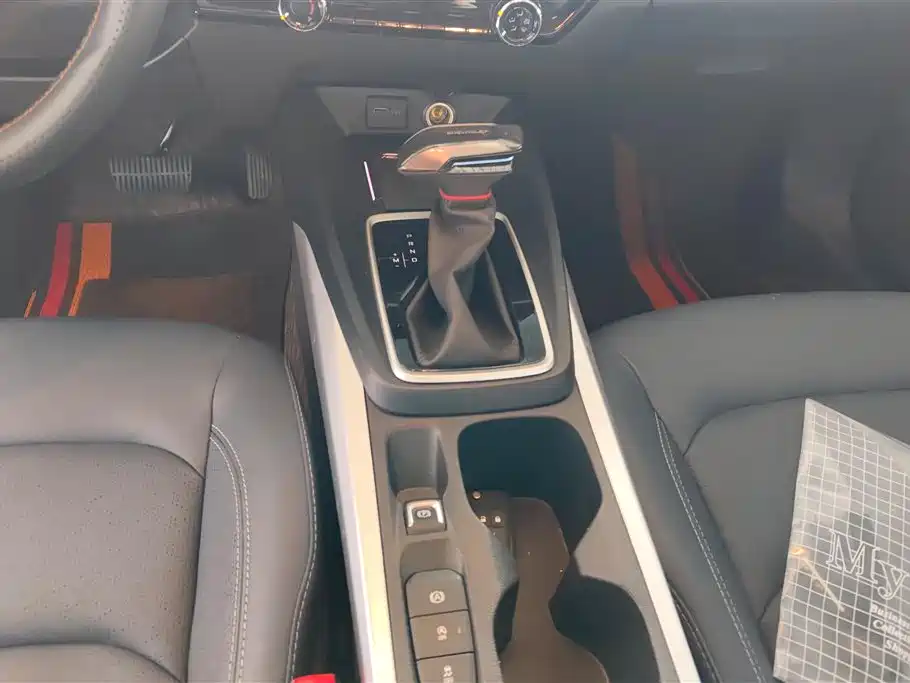 Chevrolet Monza 2024 1.5L Dual-Clutch Delight Edition фото 16