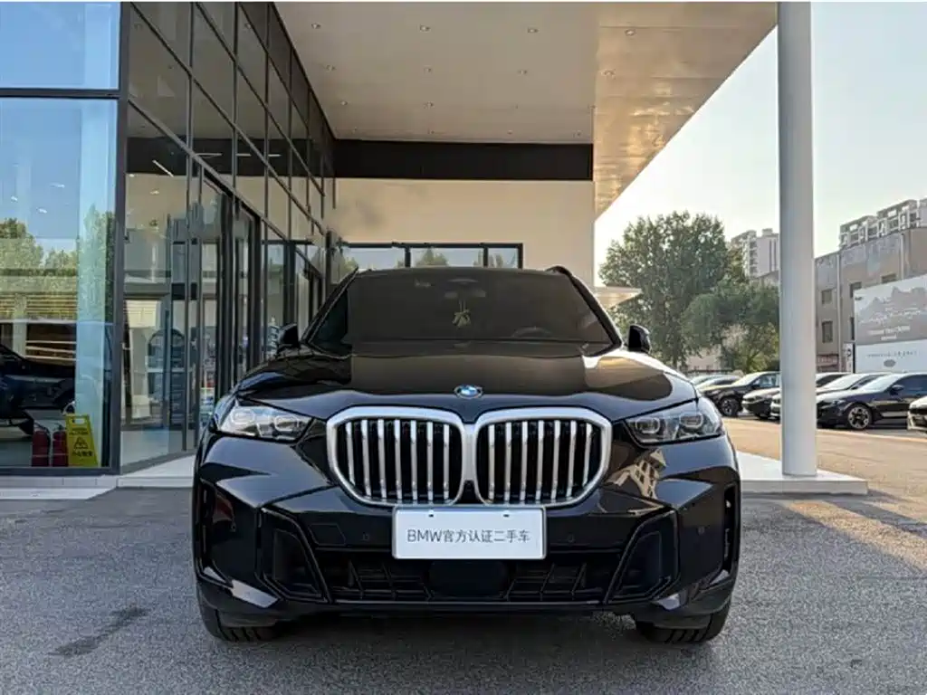 BMW X5 2026 2025 Model xDrive 40Li Exclusive M Sport Blackout Package