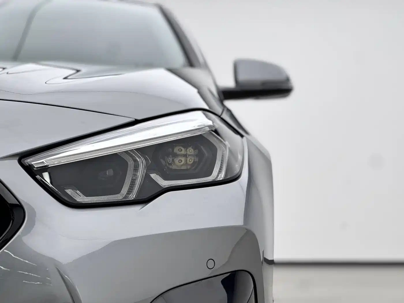 BMW 2 Series (Import) 2023 225i 4-Door Coupe M Sport Shadowline Package фото 14