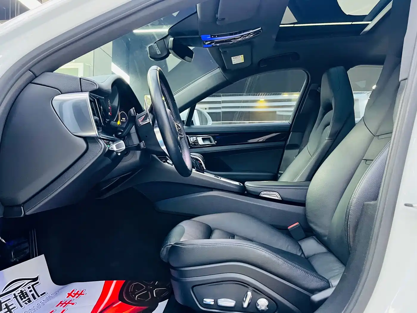 Porsche Panamera 2017 Panamera 3.0T фото 8