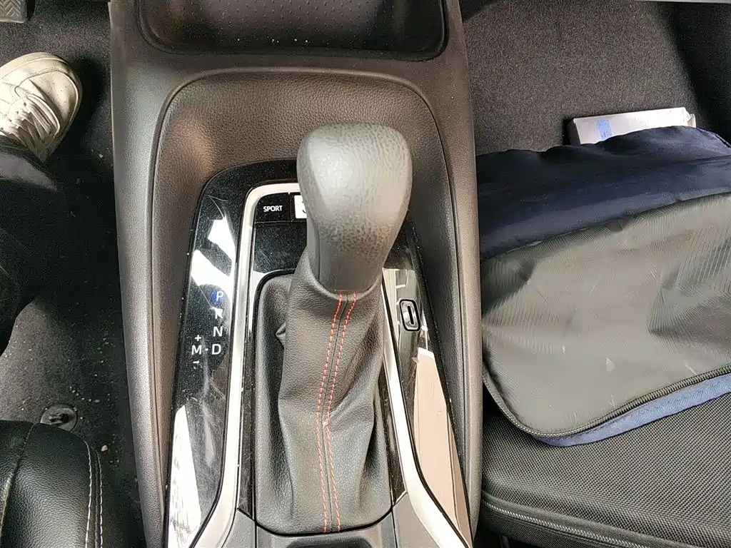 Toyota Corolla 2021 1.2T S-CVT Elite PLUS Edition фото 10