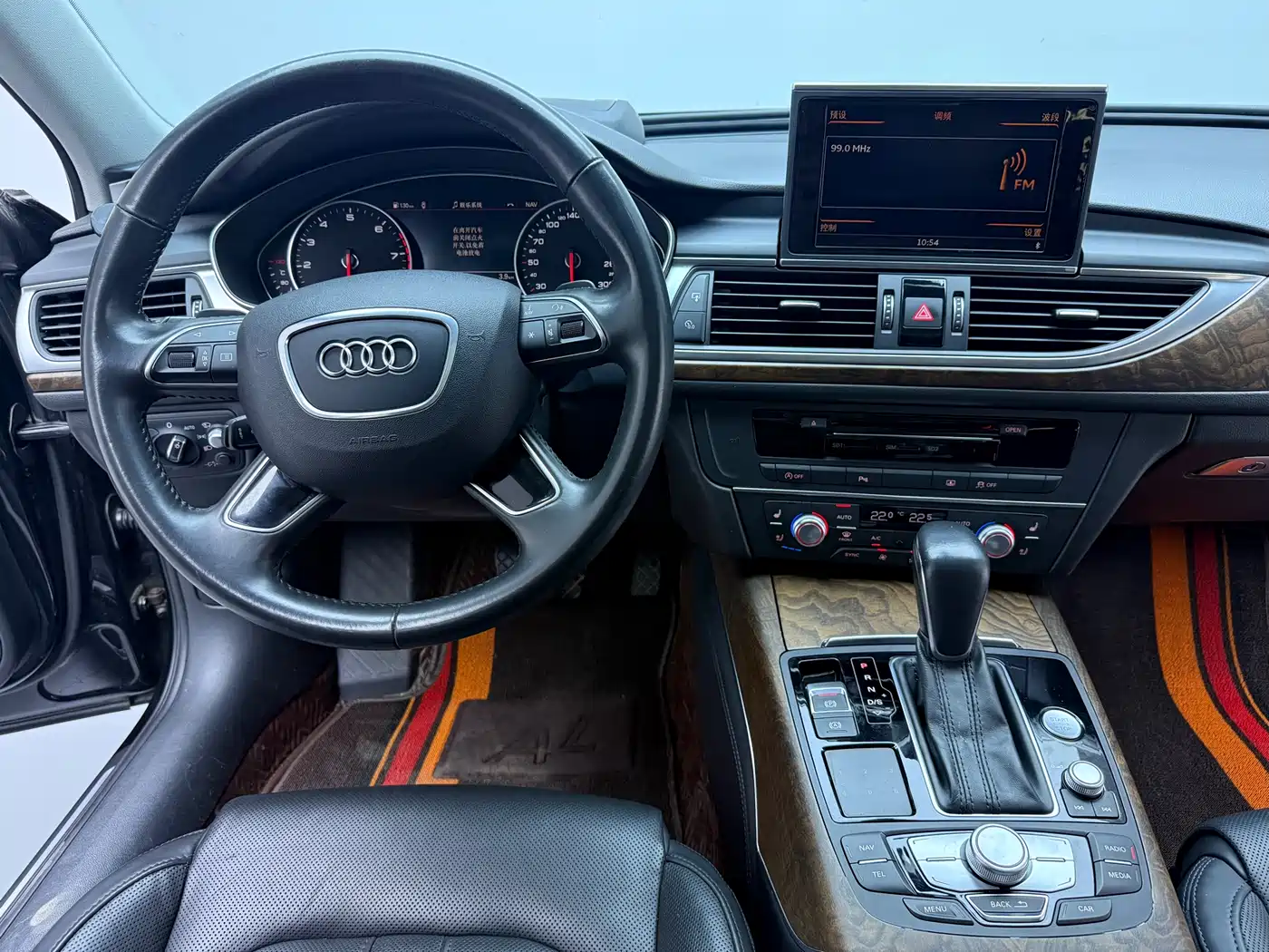 Photo 11 - Audi A6L