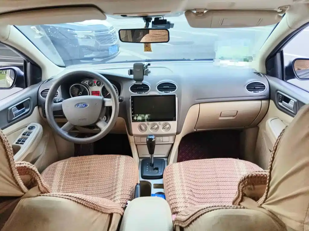 Ford Focus 2011 2011 Hatchback 1.8L Automatic Fashion