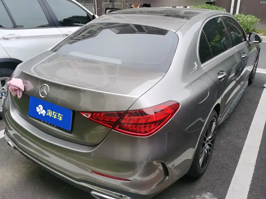 Фото 1 - Mercedes-Benz C-Class