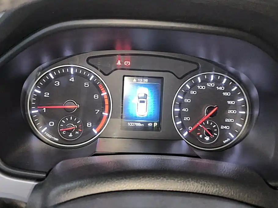 Фото 14 - Haval H6