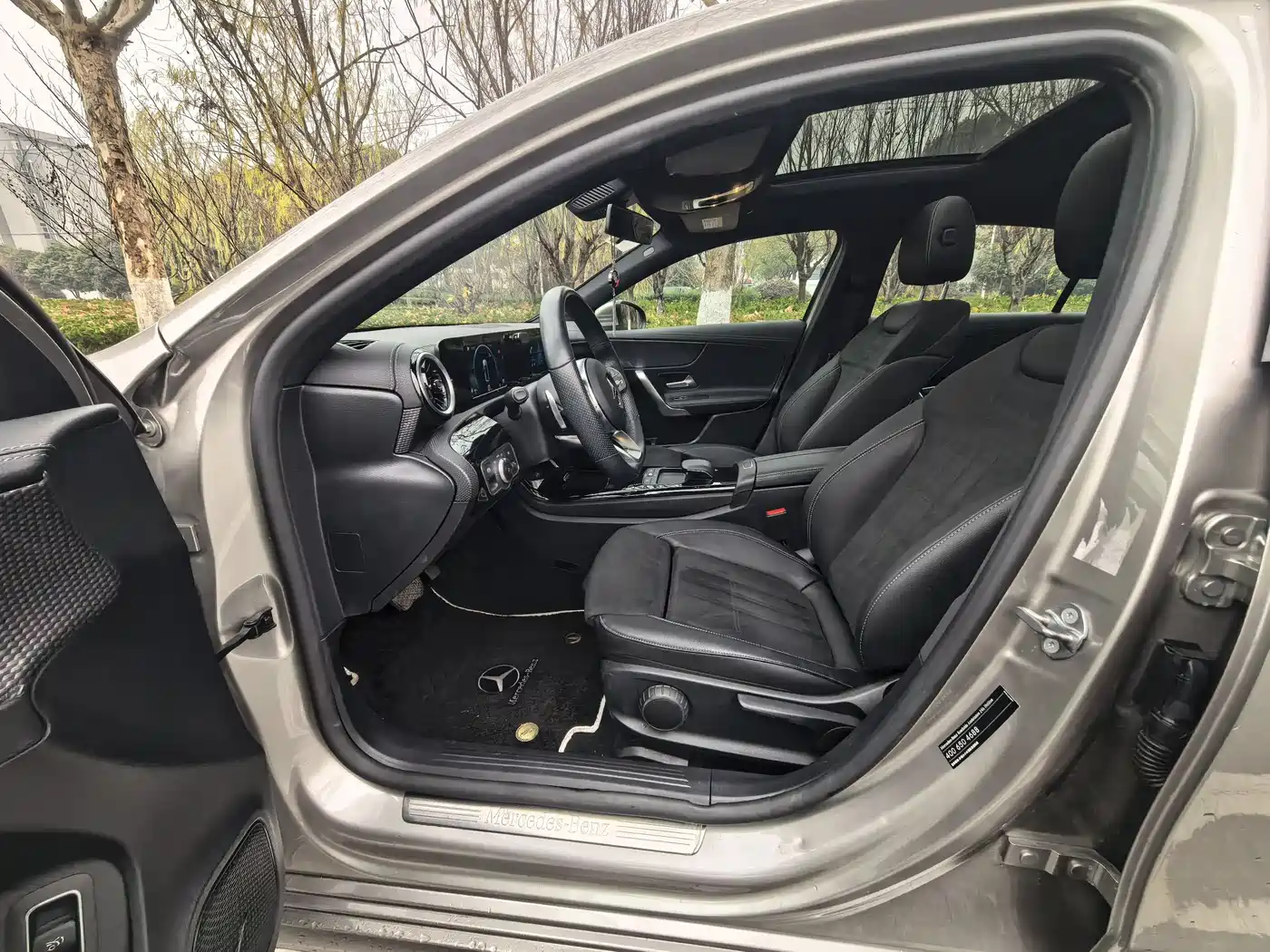 Mercedes-Benz A-Class 2019 A 180 L Sport Sedan фото 8