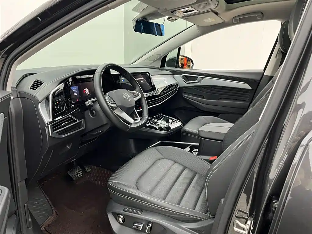 Volkswagen Talagon 2023 380TSI 4WD Luxury Pro Edition фото 6